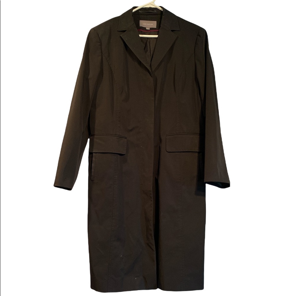 Ann Taylor Black rain trench coat button up pockets lined collared neck 14 Long